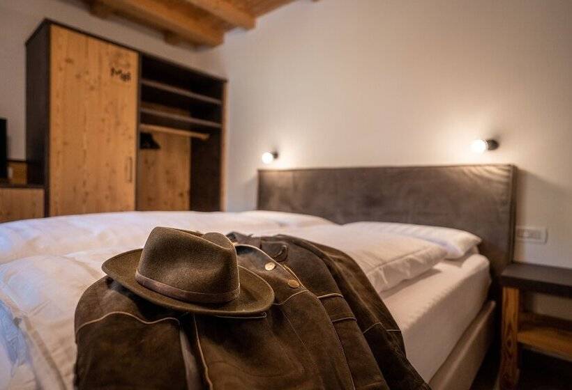 スーペリアトリプルルーム, Monte44