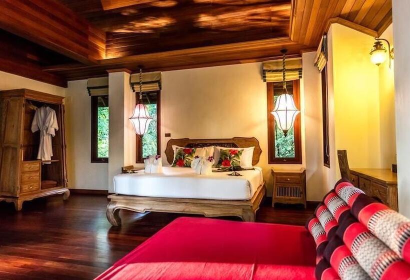 Полулюкс, Chivapuri Beach Resort