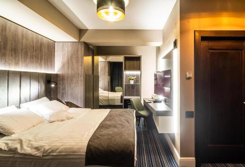 スタンダードルーム, Anna