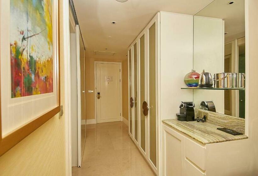 レイクビュースタンダードルーム, Fairmont Yangcheng Lake