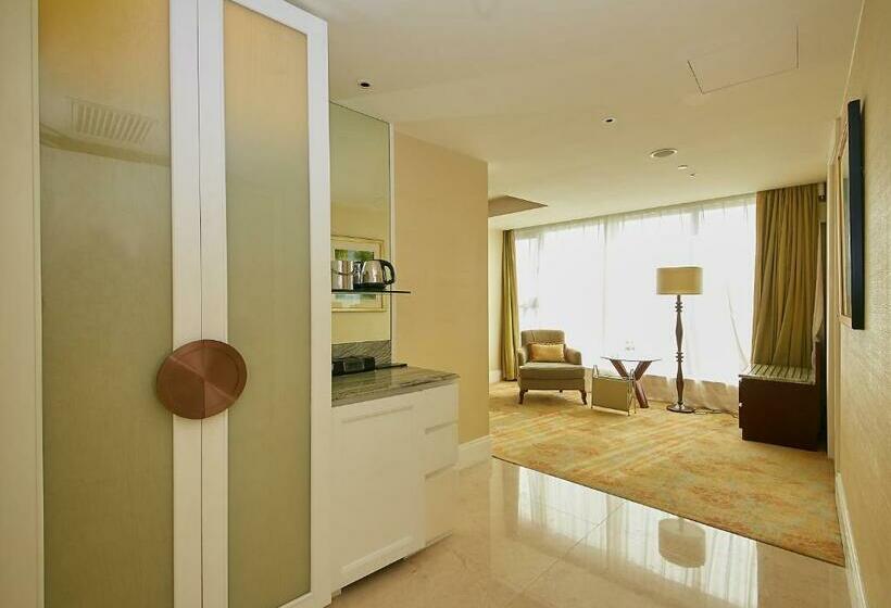 キングサイズベッドのスタンダードルーム, Fairmont Yangcheng Lake