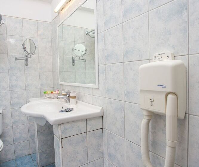 Family Suite, Mon Repos