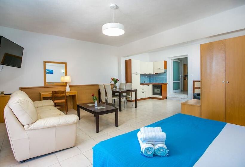 Family Suite, Mon Repos