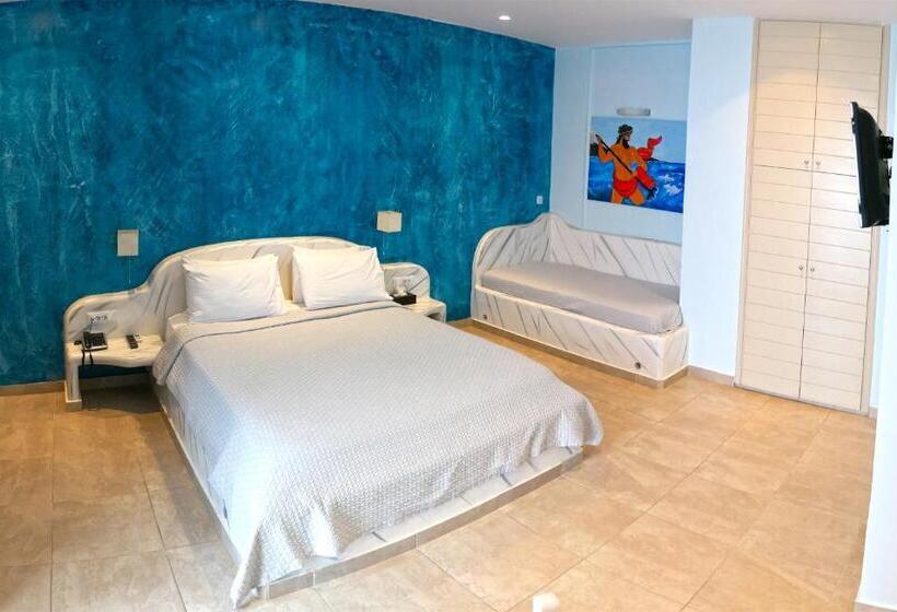 3 Bett Superior Zimmer, Nautilus Dome