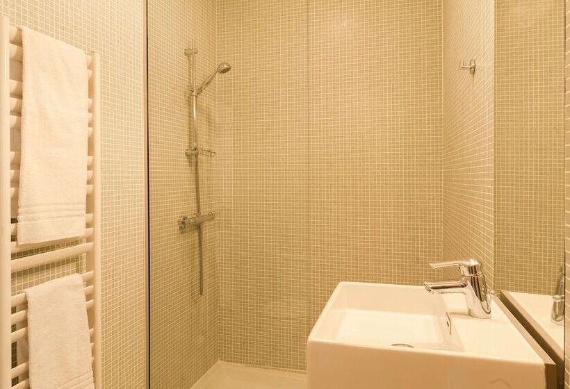 Номер Superior, The Originals Boutique, Hôtel ô Gayot, Bagnolesdel Orne