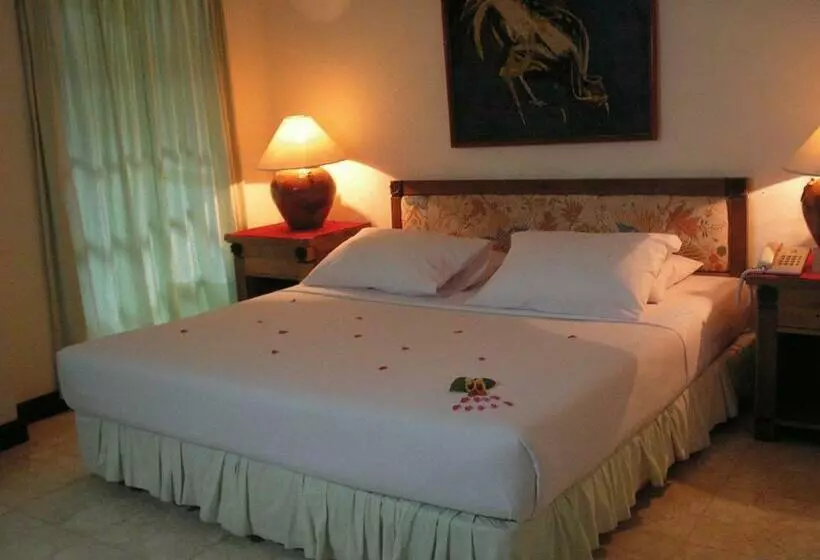 Suite Executiva, Tugu Blitar