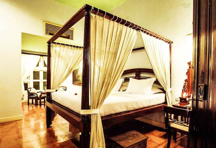 جناح, Tugu Blitar