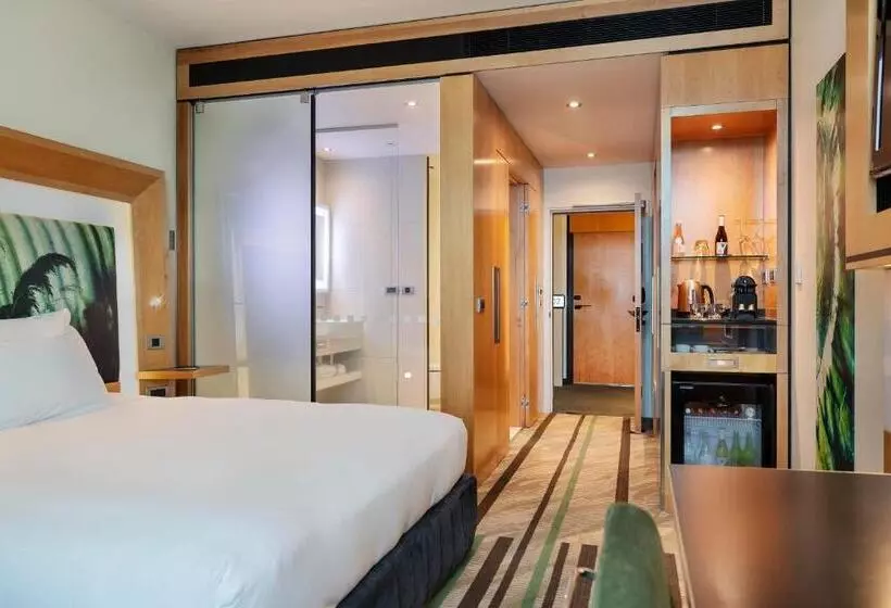 キングサイズベッドのエクゼクティブルーム, Novotel Auckland Airport