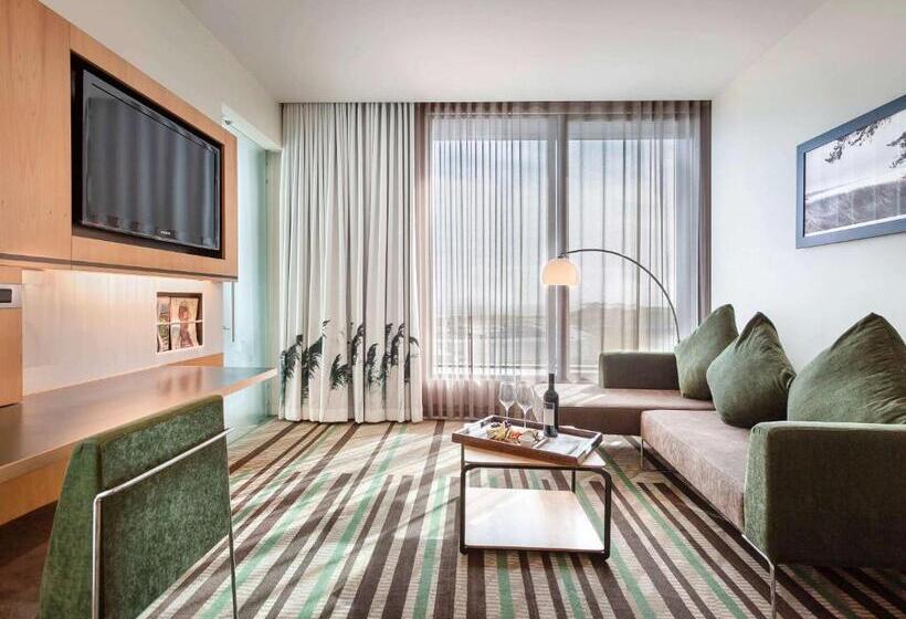 סוויטת סופריור, Novotel Auckland Airport