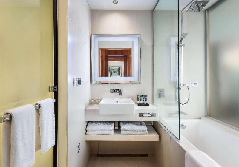 חדר סופריור עם מיטת קינג, Novotel Auckland Airport