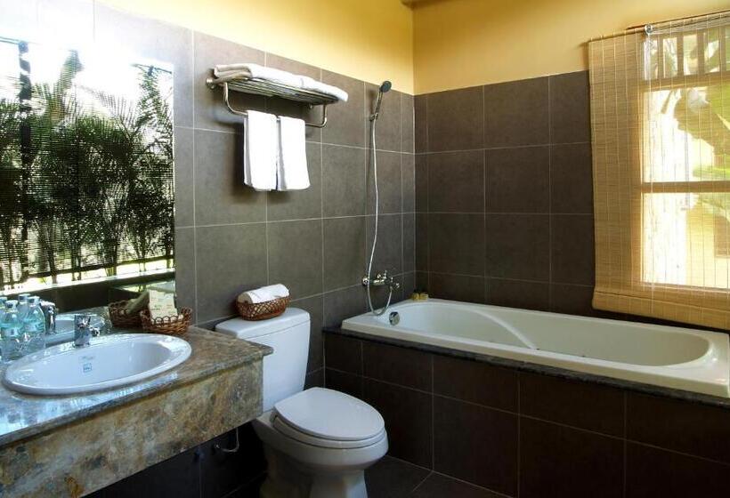 ویلای 3 خوابه با استخر, Romana Resort & Spa