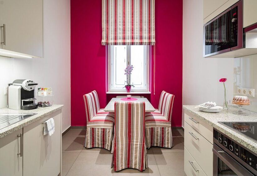 سوییت لوکس, Appartement Hotel An Der Riemergasse