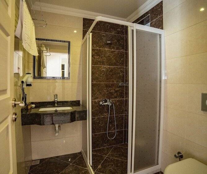 スタンダードルーム, Blue Star