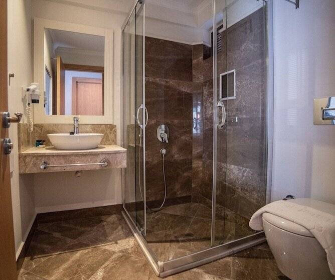 デラックスルーム, Blue Star