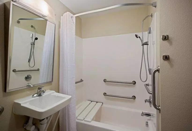 身障者適用スイートルーム, Candlewood Suites Indianapolis Northwest, An Ihg