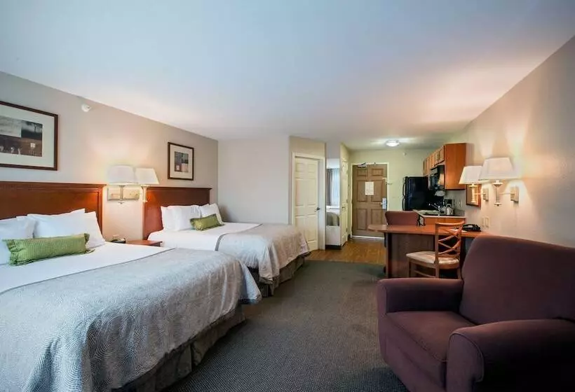 身障者適用スイートルーム, Candlewood Suites Indianapolis Northwest, An Ihg