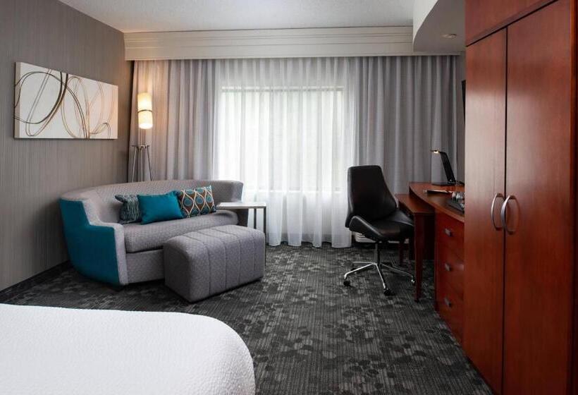 اتاق استاندارد با تخت بزرگ, Courtyard High Point