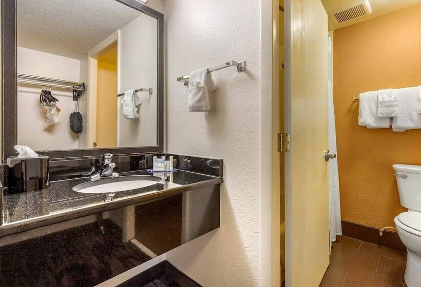 带2个双人床的标准工作室, Fairfield Inn Myrtle Beach North