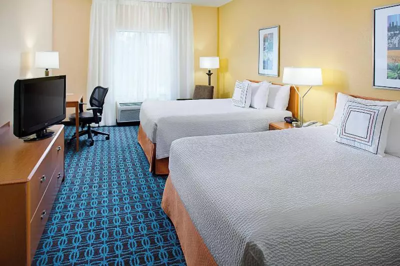 キングサイズベッドのスイートルーム, Fairfield Inn & Suites By Marriott Lafayette South