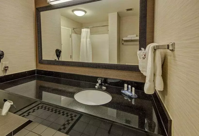エクゼクティブスイート, Fairfield Inn And Suites By Marriott Oklahoma City Airport