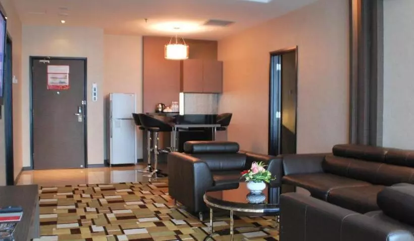 سوییت خانوادگی, Grand Paragon Hotel Johor Bahru