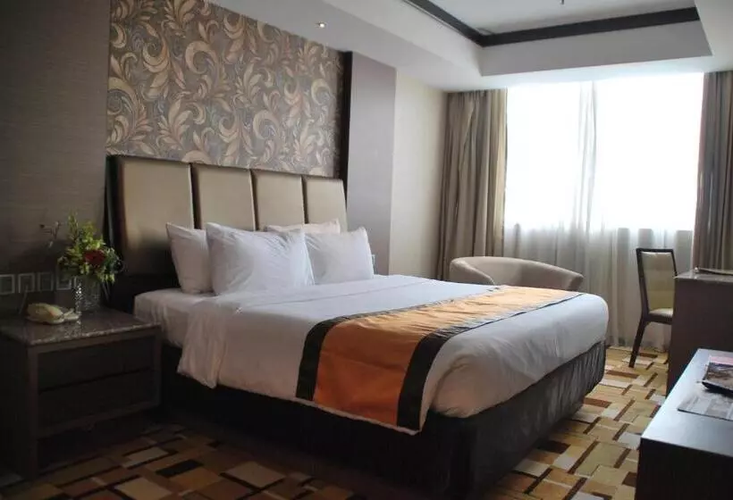 اتاق لوکس با تخت بزرگ, Grand Paragon Hotel Johor Bahru