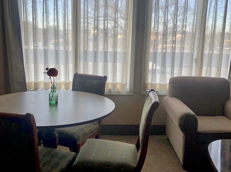 スイート, Hawthorn Extended Stay By Wyndham Rome