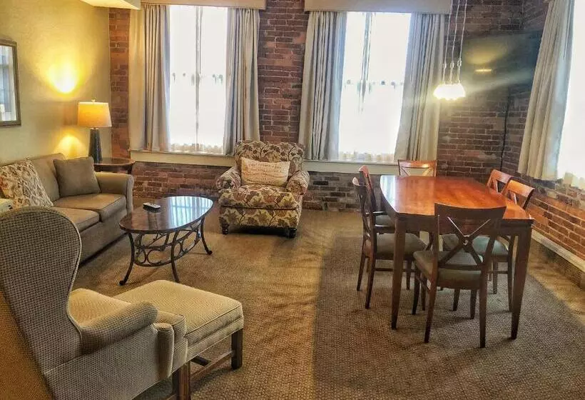 キングサイズベッドのデラックススイート, Hawthorn Extended Stay By Wyndham Rome