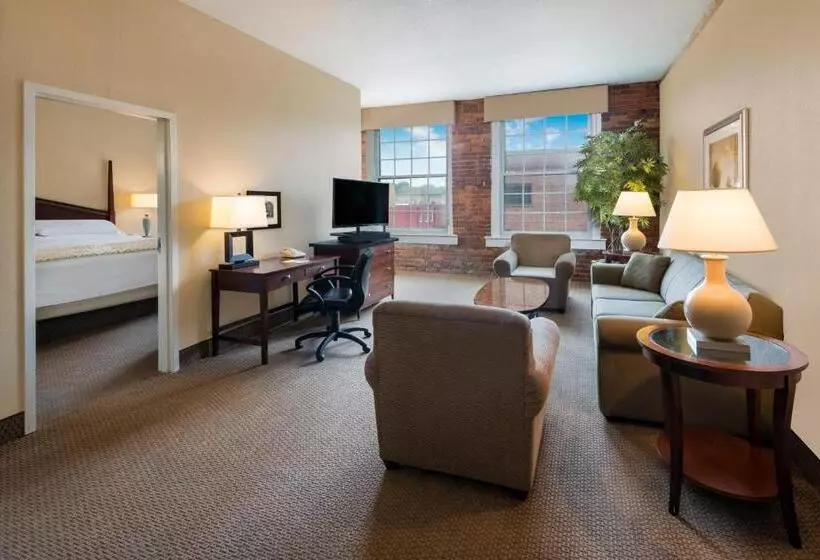 キングサイズベッドのデラックススイート, Hawthorn Extended Stay By Wyndham Rome
