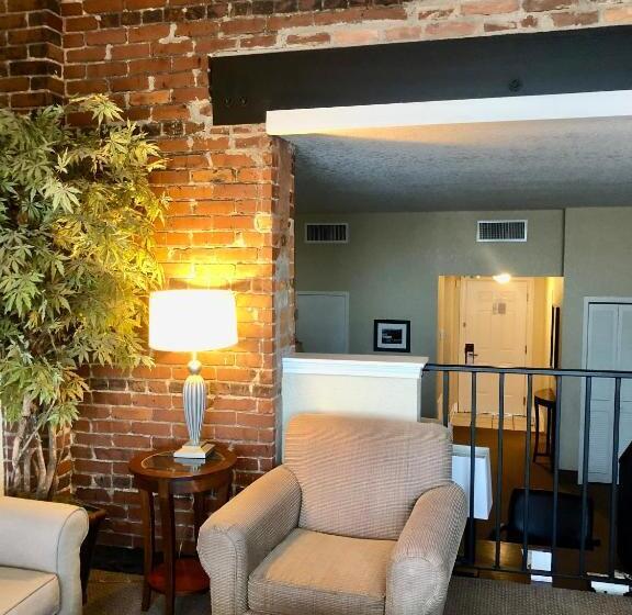 キングサイズベッドのデラックススイート, Hawthorn Extended Stay By Wyndham Rome