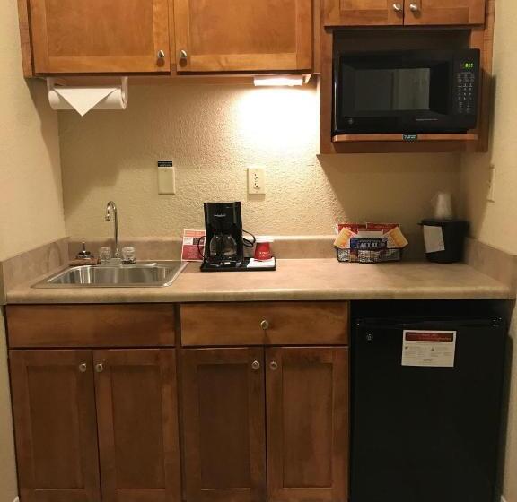 スタンダードルーム, Hawthorn Extended Stay By Wyndham Rome