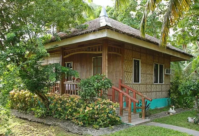 スタンダードバンガロー, Hof Gorei Beach Resort Davao