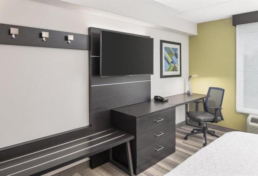 חדר סטנדרט עם מיטת קינג, Holiday Inn Express Hotel & Suites Greenville I 85 & Woodruff Road, An Ihg