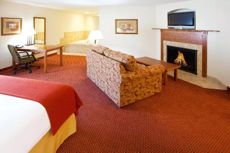 スイート, Holiday Inn Express Hotel & Suites Weston, An Ihg
