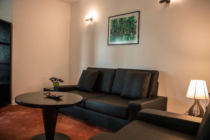 اتاق اجرایی با تخت بزرگ, Holiday Inn Purdue   Fort Wayne, An Ihg