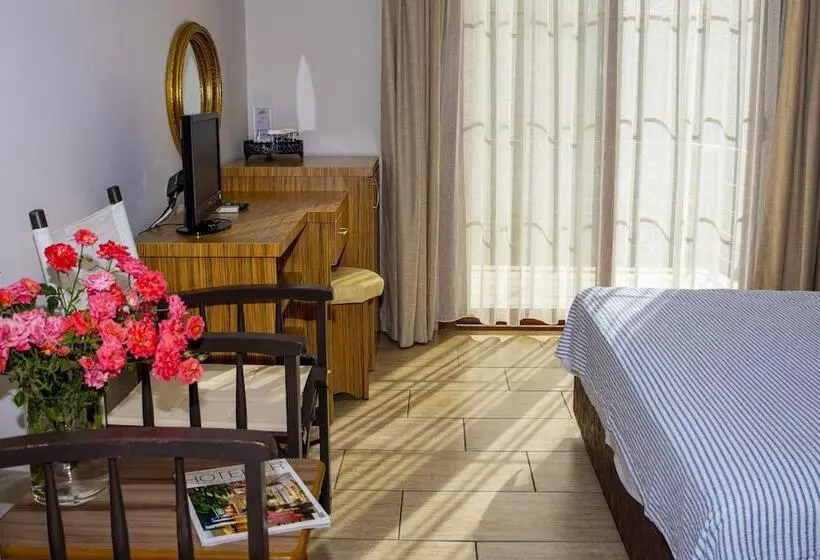 اتاق استاندارد, Mesken Inn