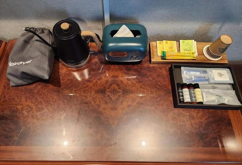 スタンダードルーム, New Cheonji