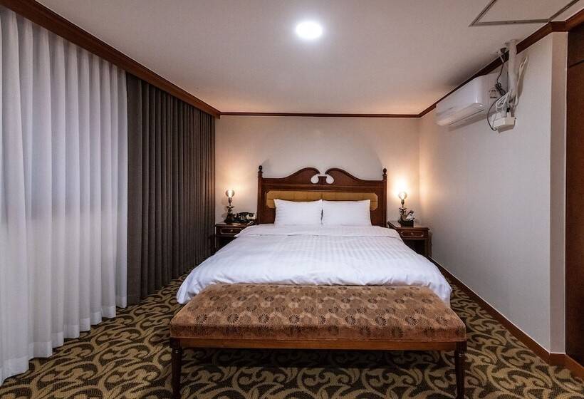 スイート, New Cheonji