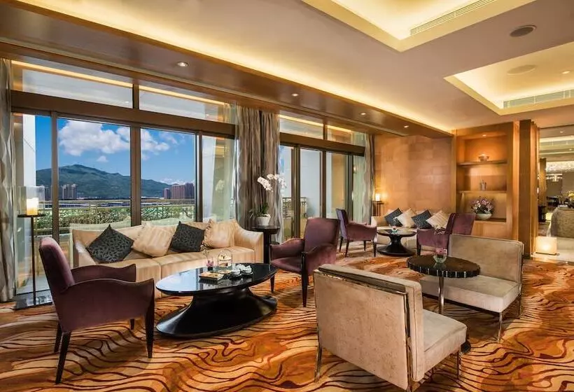 سوئیت پریمیوم, Okura Macau