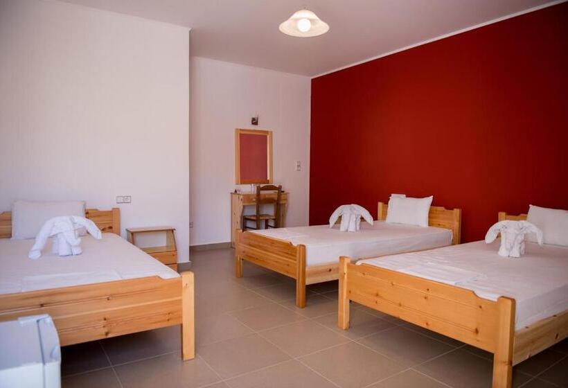 Pokój Rodzinny, Paradise Matala