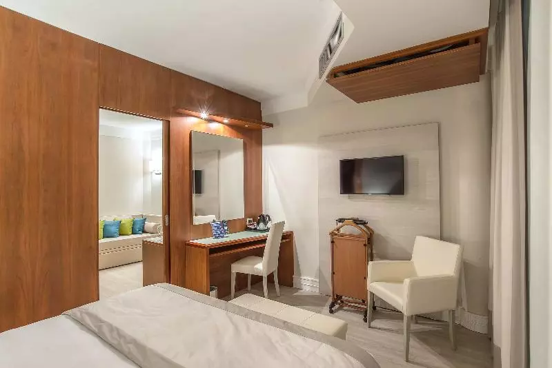 デラックスルーム, Ramada Plaza By Wyndham Gwangju