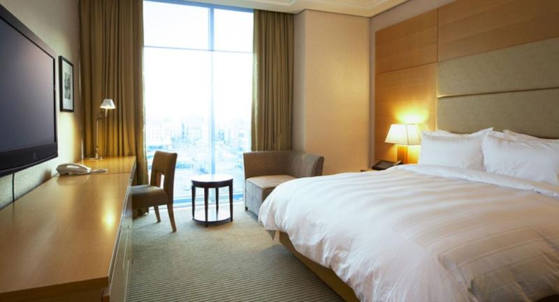 キングサイズベッドのスイートルーム, Ramada Plaza By Wyndham Gwangju