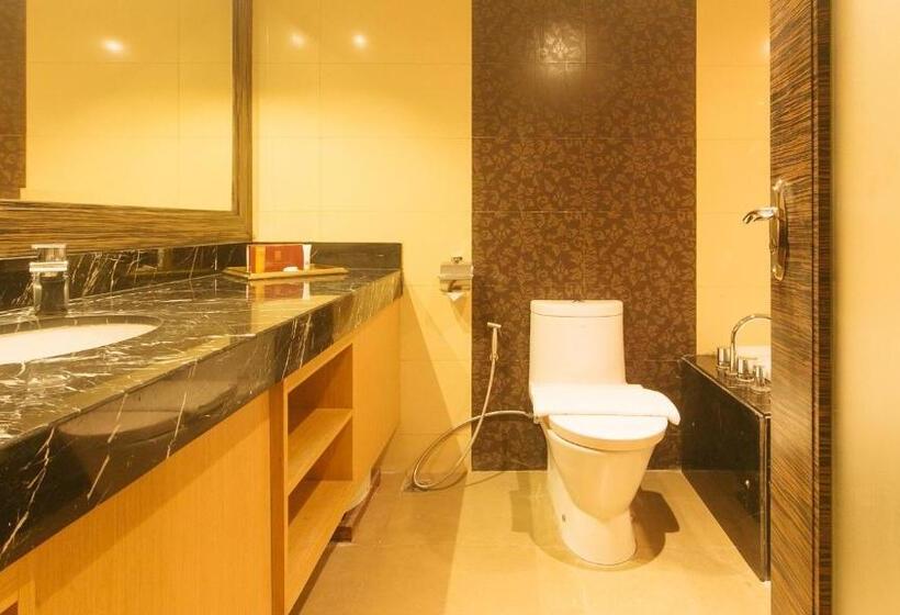 سوییت جونیور, Torre Venezia Suites