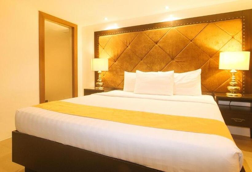 سوییت جونیور, Torre Venezia Suites