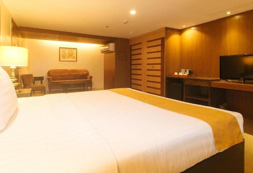 سوییت جونیور, Torre Venezia Suites