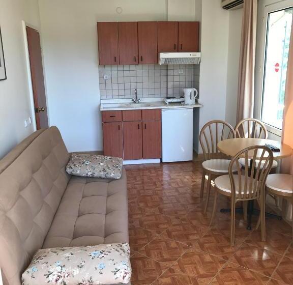 Апартаменты 1 Спальня с Балконом, Blue Yacht Marina Apart