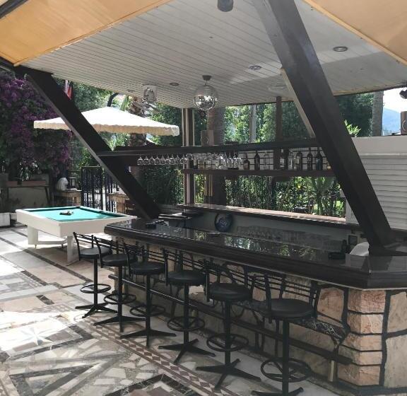 דירה בת חדר שינה 1 עם מרפסת, Blue Yacht Marina Apart