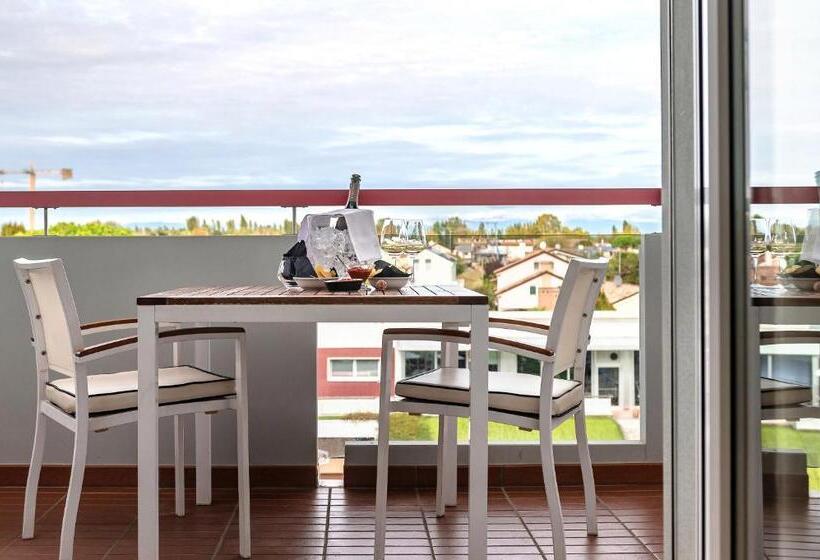 جناح غرفتين نوم, Domino Suite Hotel & Residence