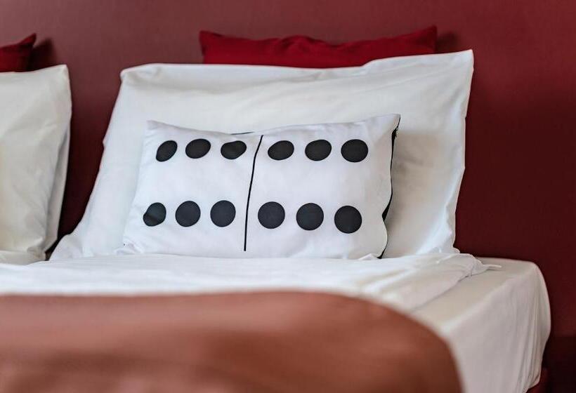 غرفة قياسية, Domino Suite Hotel & Residence