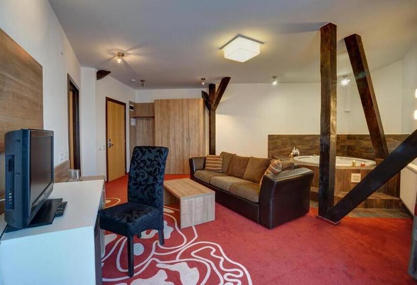 Люкс с гидромассажем, Ave Lux